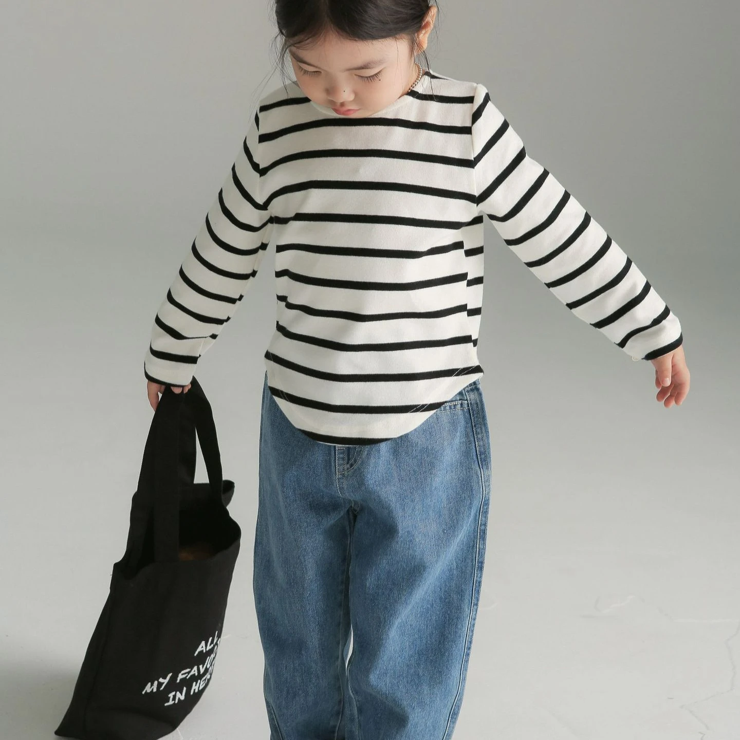 

2023 Autumn Children's Clothing Children's Bottoming Shirt Boys and Girls Striped Long-Sleeved T-shirt Parent-Child