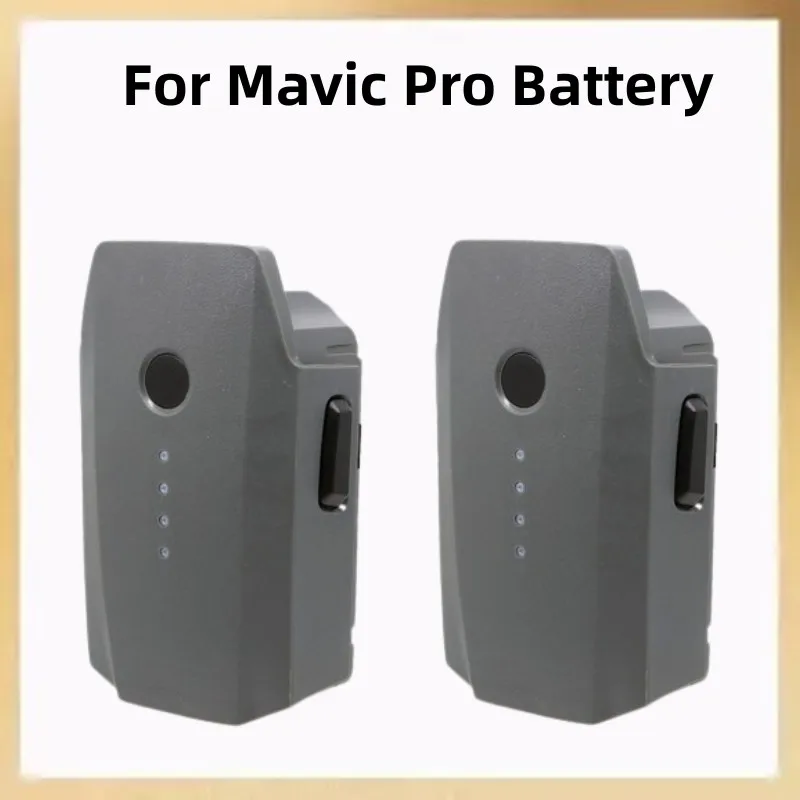 Deux batteries intelligentes Mavic Pro côte à côte, prêtes pour une longue autonomie.