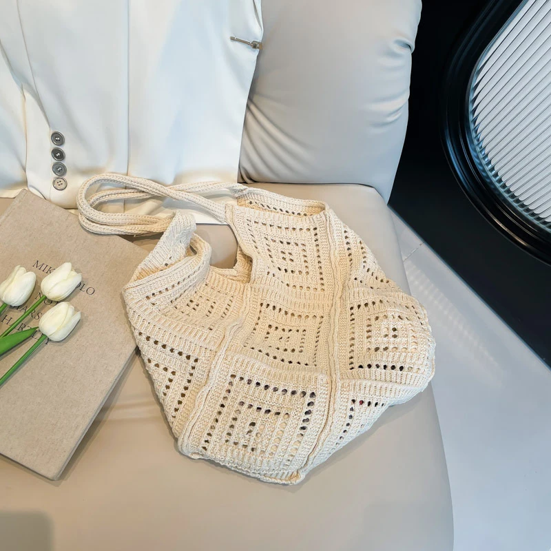 Fabric Hollow Out Large Capacity Shoulder Bags Contrast Color Women's Bags 2025 Hot Sale Commuting Versatile Crossbody Bags