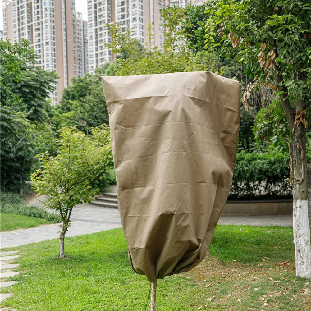식물용 드로스트링 서리 방지 가방 4팩 재사용 가능한 부직포 커버 관목 및 높이 조절 가능한 화단의 겨울 보호용