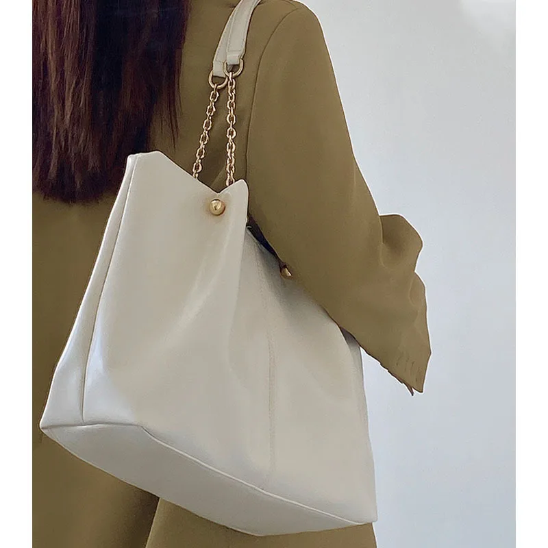 

Large-capacity tote bag advanced college student class computer bag new fashionable versatile commuter women's bag