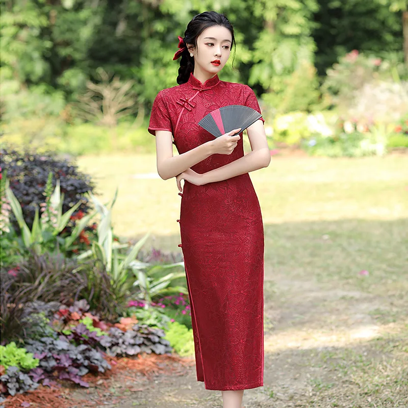 女性のためのワインレッドロングチャイナドレス、エレガントなレース  
