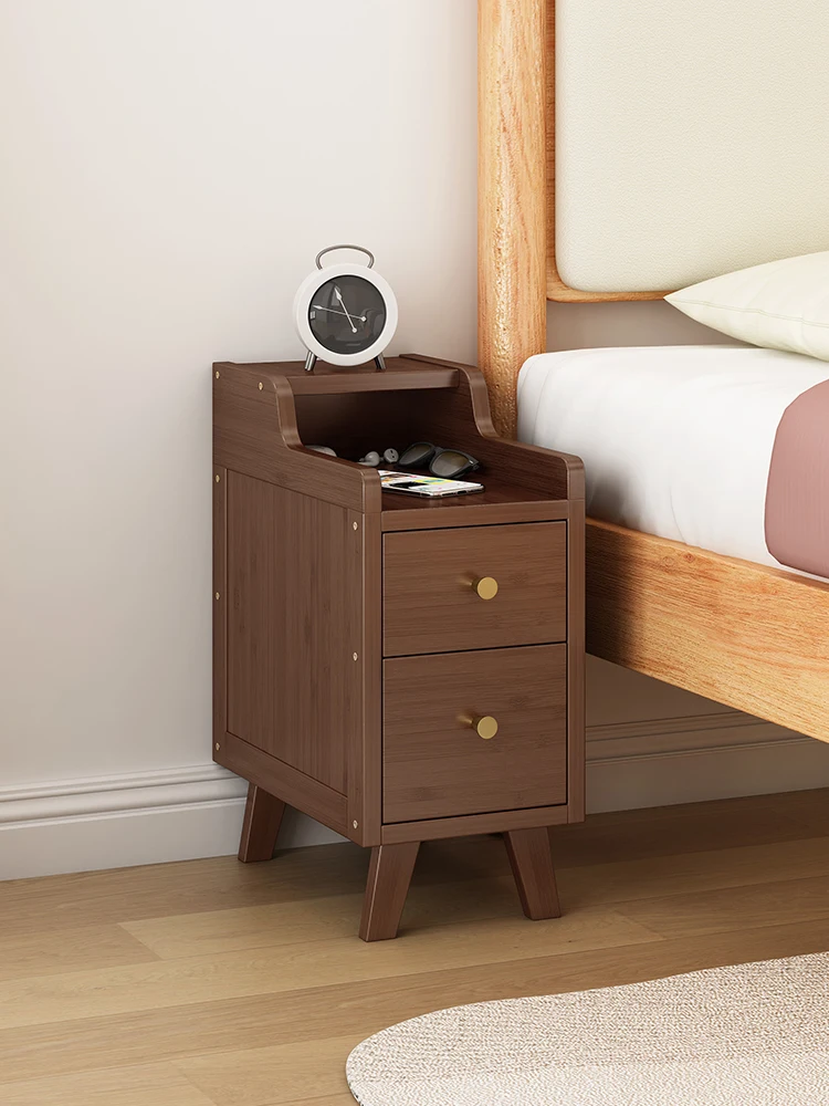 

Small bedside table is simple, modern and simple shelf. Ultra-narrow slit cabinet, side cabinet, bedroom locker for rental house