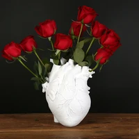 Anatomical Heart Shape Flower Vase Resin Valentine Gift Containrs Sculpture Desktop Plant Pot Home Decor Table Ornament Modern 1