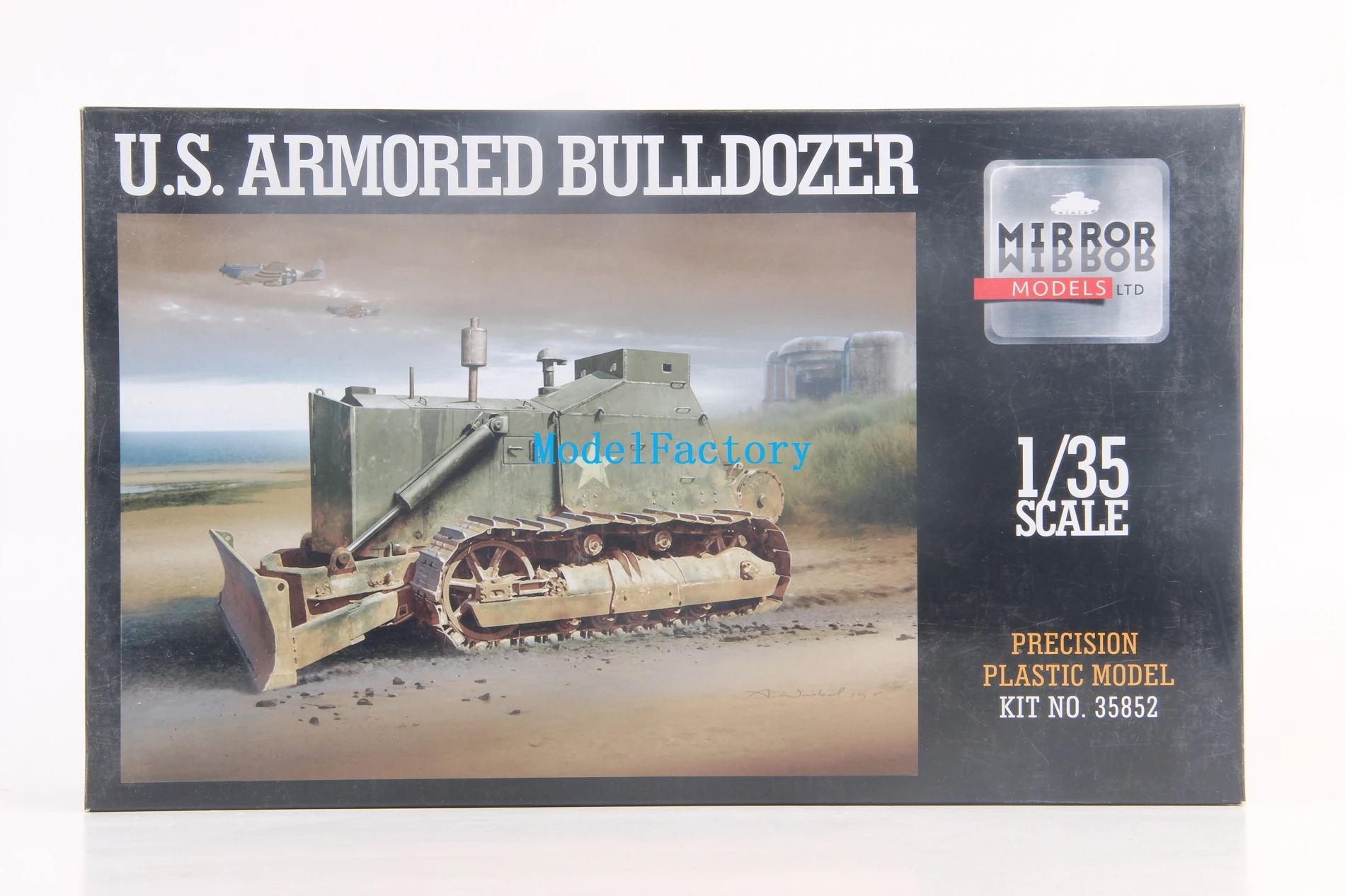 

MIRROR Models 35852 1/35 U S Armored Bulldozer Model Kit