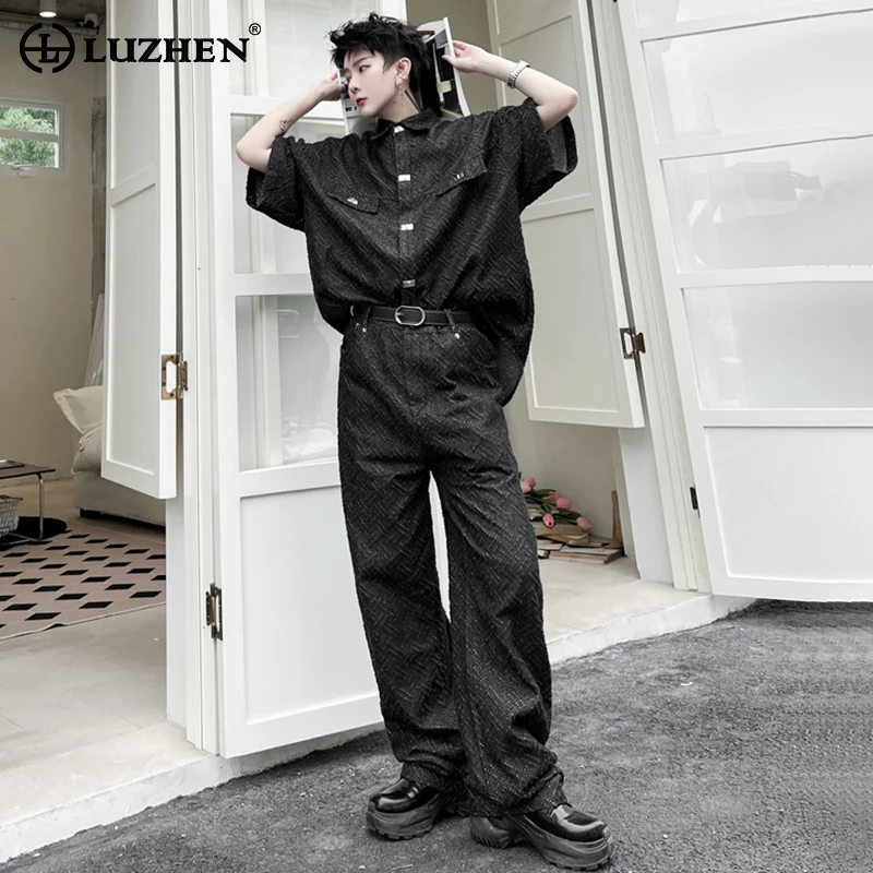 

LUZHEN Buttoned Decorate Stylish Design Denim Short Sleeved Shirts Two-piece Sets Trendy High Street Men's Straight Pants LZ2176