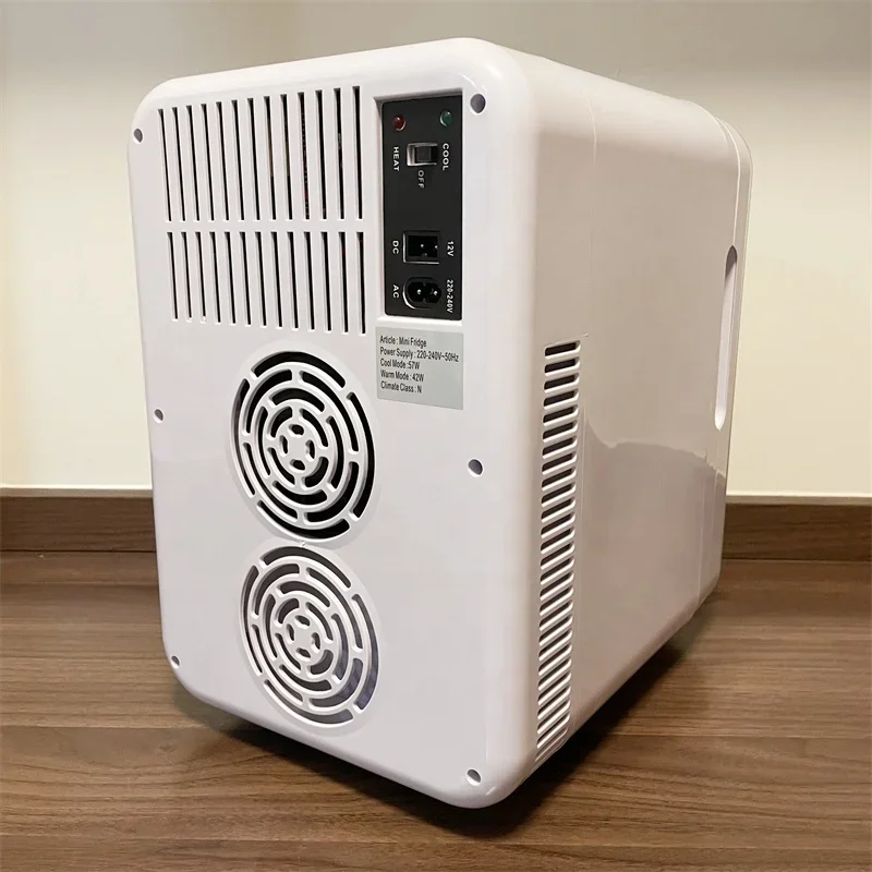 Factory Price Hot Sale 12V 6L Beauty Cosmetics Car Refrigerator Small Portable 12v Mini Refrigerator