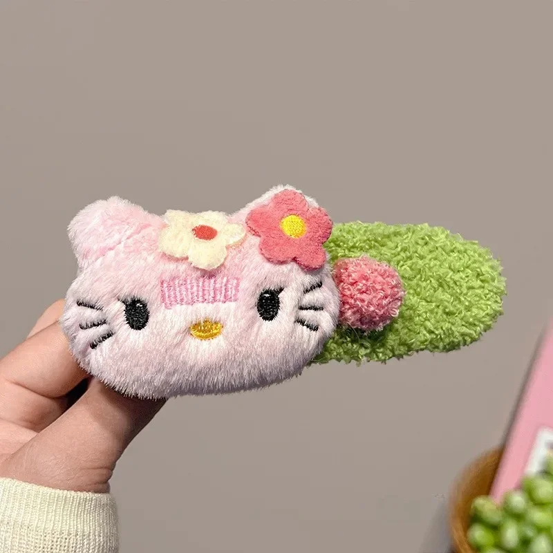Pink KT cat ball plush hairpin