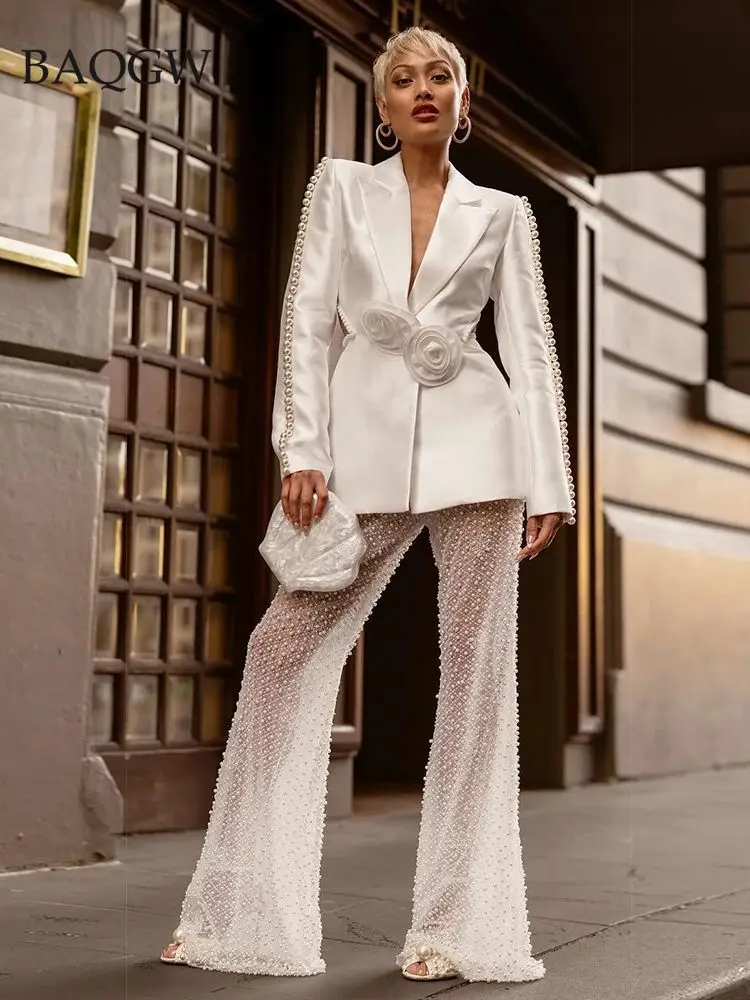 Luxury Beading Design Women White Set Heavy Industry 3D Flower Patchwork Two Piece Set Slim Fit Handmade Pant Streetwear Outfits