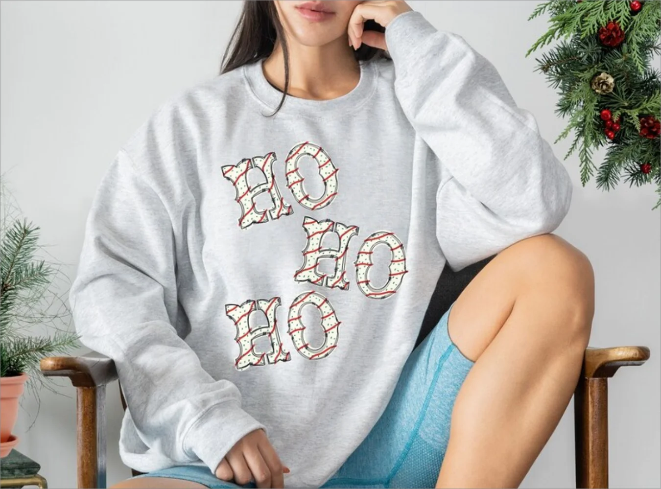 Ho Ho Ho Christmas Snack Cake Sweatshirt, Cute Christmas Gift,  Long Sleeve Casual Pullover Top