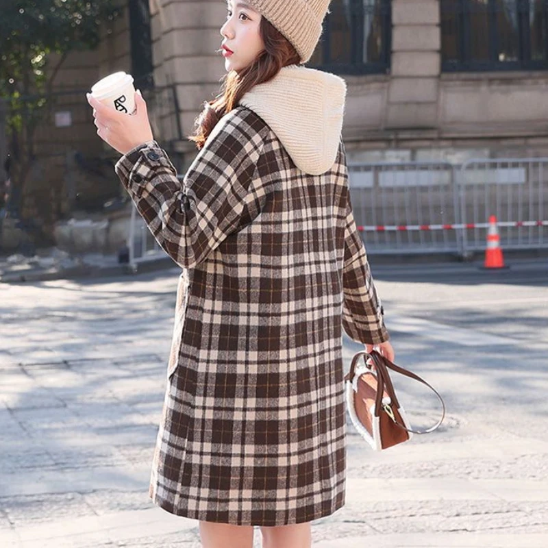2023 Winter New Women Fashion Green Plaid Hooded Woolen Coat Female Mid-Length Loose Cotton Padded Casual Thickened Outwear