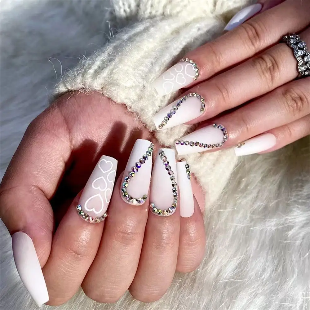 Ongle En Gel Blanc Avec Strass