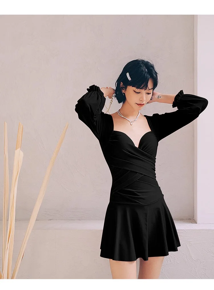 Women's Long-sleeved One-piece Swimsuit Make Belly Slim Conservative Style