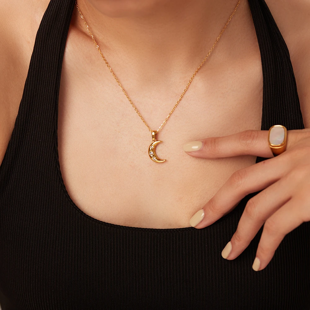 New Fashion Stainless Steel Necklace Moon Chain Pendant