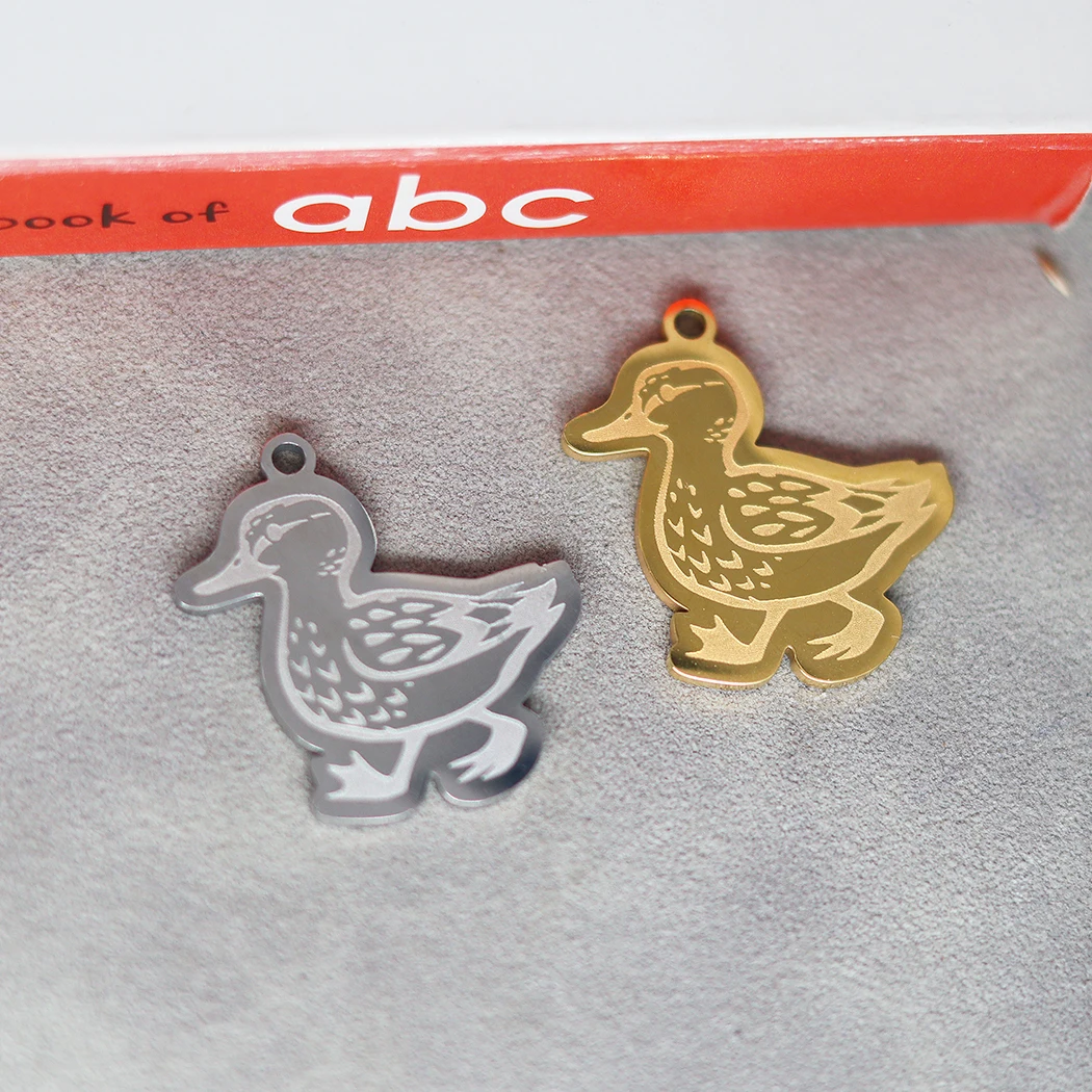 

2PCS Cartoon Cute Duck Pendant Stainless Steel Charms For Jewelry Making DIY Craft Necklace Earrings Gold/Silver Color Accessory