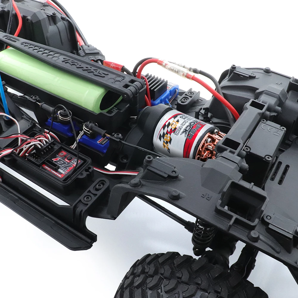 Moteur RC 550 haute performance monté sur un support, avec dissipateur en aluminium, pour voiture 1/10