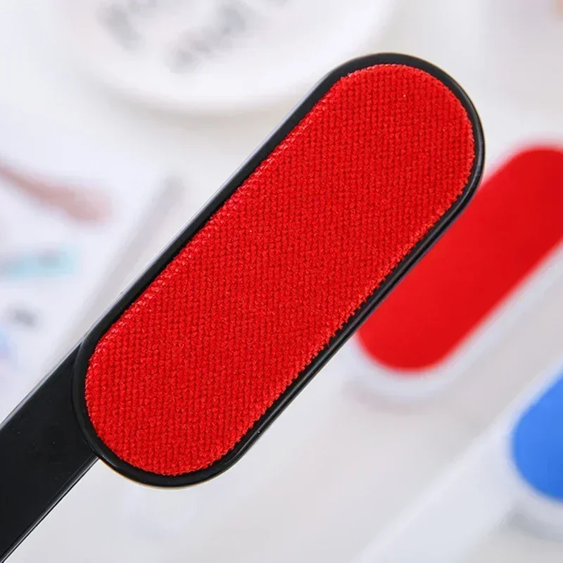 Lint Remover Hair Removal Brush Hair Remover Clothes Lint Remover Pet Hair Remover Brush Lint Remover Brush Clothing Cleaner Brush Double Sided Clothes Coat Lint Remover Brush Reusable Anti-Static Sweater Dust Brusher Hairs Cat Dogs Household Cleaning Tool