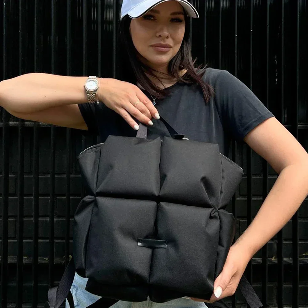

Fashion Designer Women's Backpack Winter Quilted Shoulder Bags for Women Space Down Padded Handbags Large Travel Bag Unisex Chic