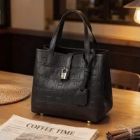 CH Embossed Ladies Crossbody Bag Letter Printing Design Ladies Handbag Large Capacity Tote Bag Elegant Temperament Ladies Should - Image 3