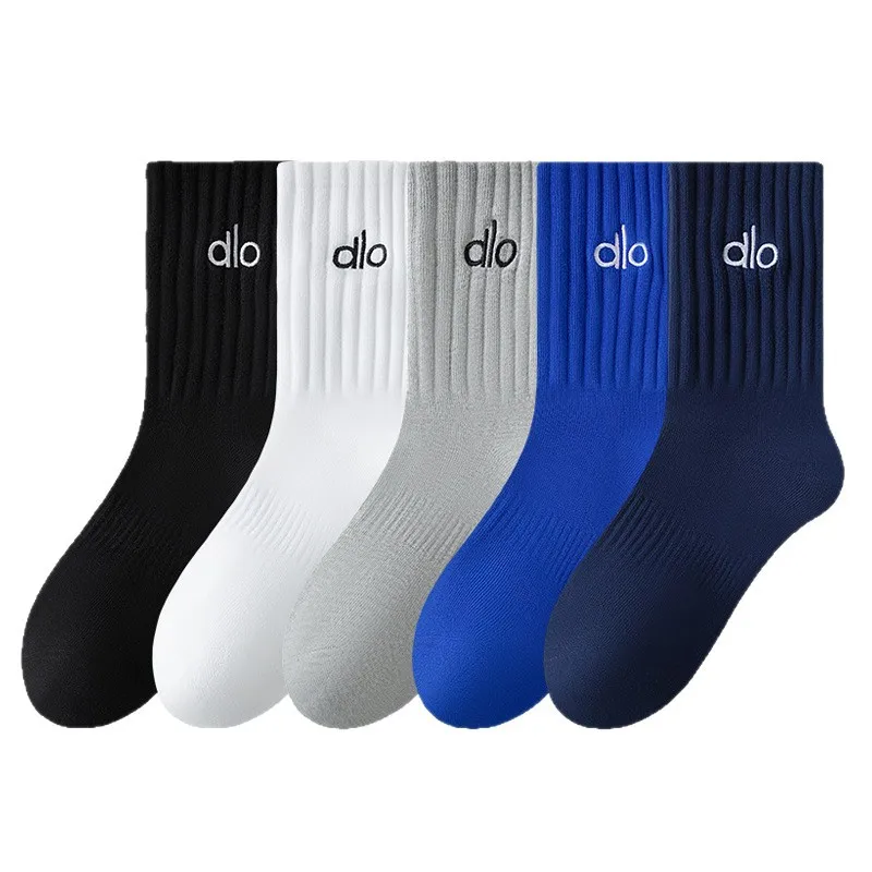Woman Men Outdoor Pure Cotton Sports Gym Anti Odor Ventilate Long Tube Socks Teenagers Plus Size Basketball