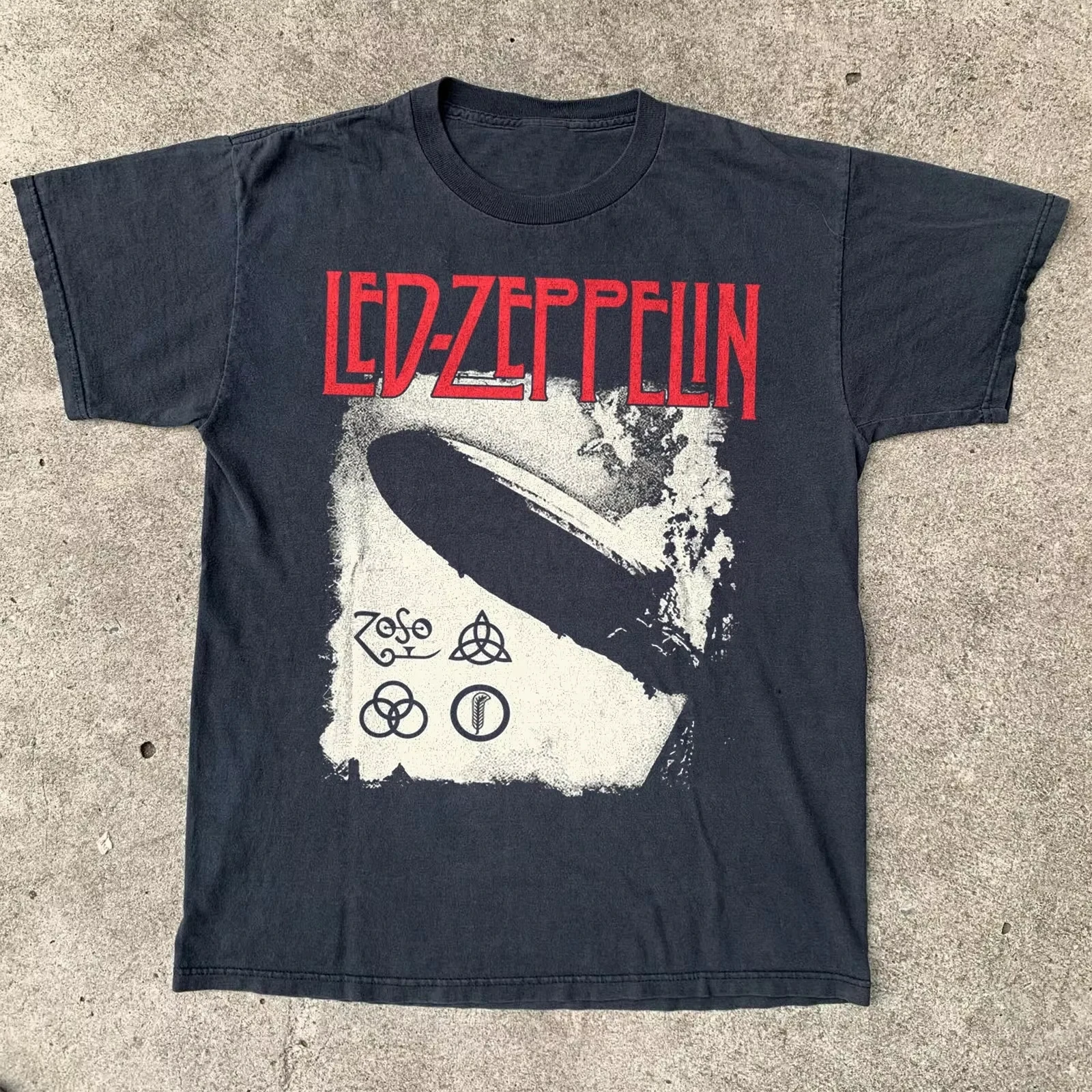 Sommerliches Herren-T-Shirt aus reiner Baumwolle im Vintage-Stil von Led Zeppelin, Streetwear, Oversize, locker und atmungsaktiv, geeignet für den Alltag.