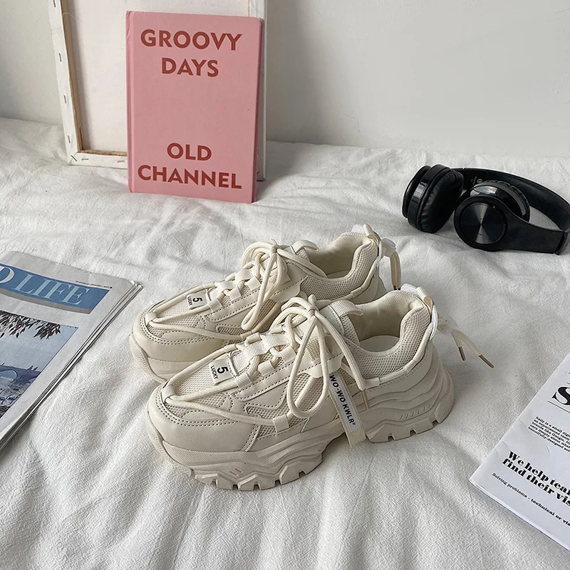 

Кроссовки женские на платформе, повседневная обувь на толстой подошве, дизайнерские, модель Лето 2022