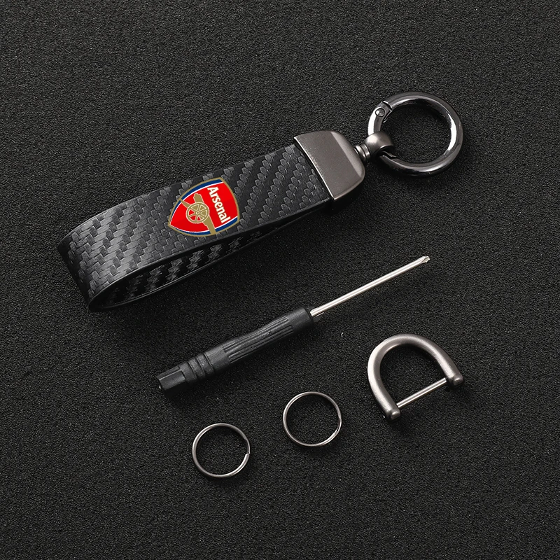 

Premium Leather Carbon Fiber Texture Horseshoe Buckle Keychain Ultra HD Printed Car Keychain For Arsenal Car Accessories