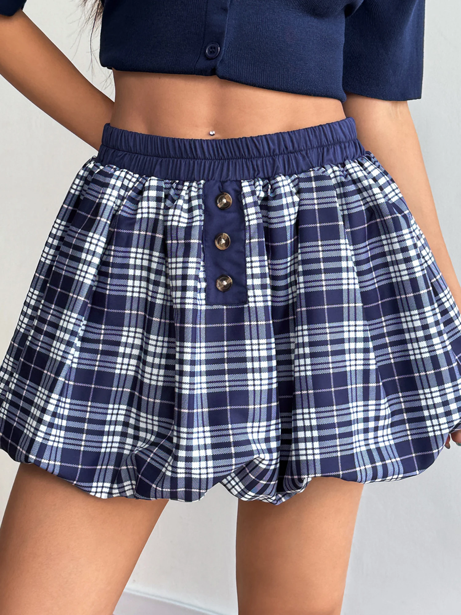 Women Plaid Pleated Skirt Vintage High Waist A-line Mini Skirt with Embellished Buttons Chic Casual Summer Fashion