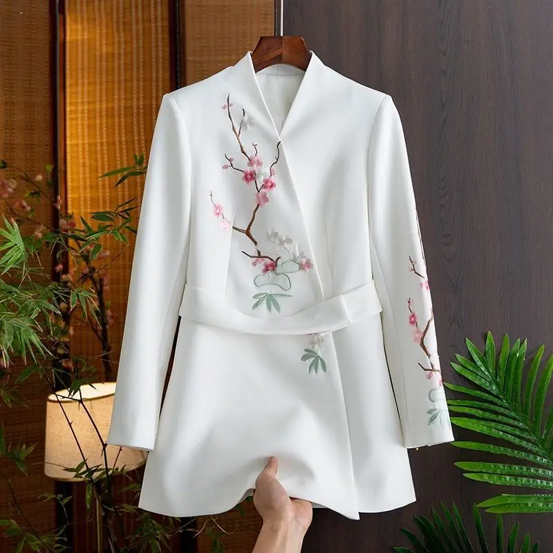 embroidered coat for women  new and retro embroidered waistband, medium length improved Hanfu slim fit top new style hanfu women chinese traditional embroidered hanfu blue jacket top pants full setcosplay costume summer dress for women