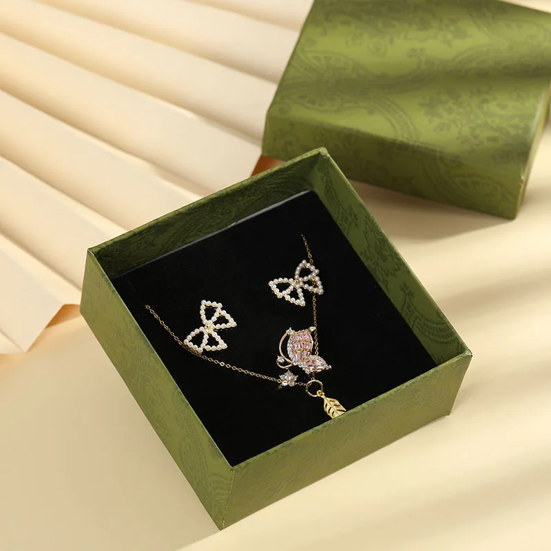 

4Pcs Luxury Jewelry Boxes Vintage High Quality Cardboard Gift Box Packaging for Necklace Rings Earrings Set Jewelry Accessories