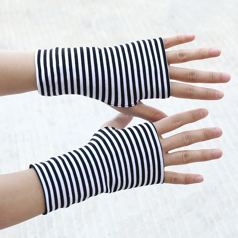 Short Fingers Striped Half Finger Gloves cycling gloves fingerless gloves sports gloves half finger gloves gym gloves sunscreen gloves fingerless gym gloves cotton gloves fingerless compression gloves unisex Sun Protection Pure Cotton Drive and Ride Fingerless Style