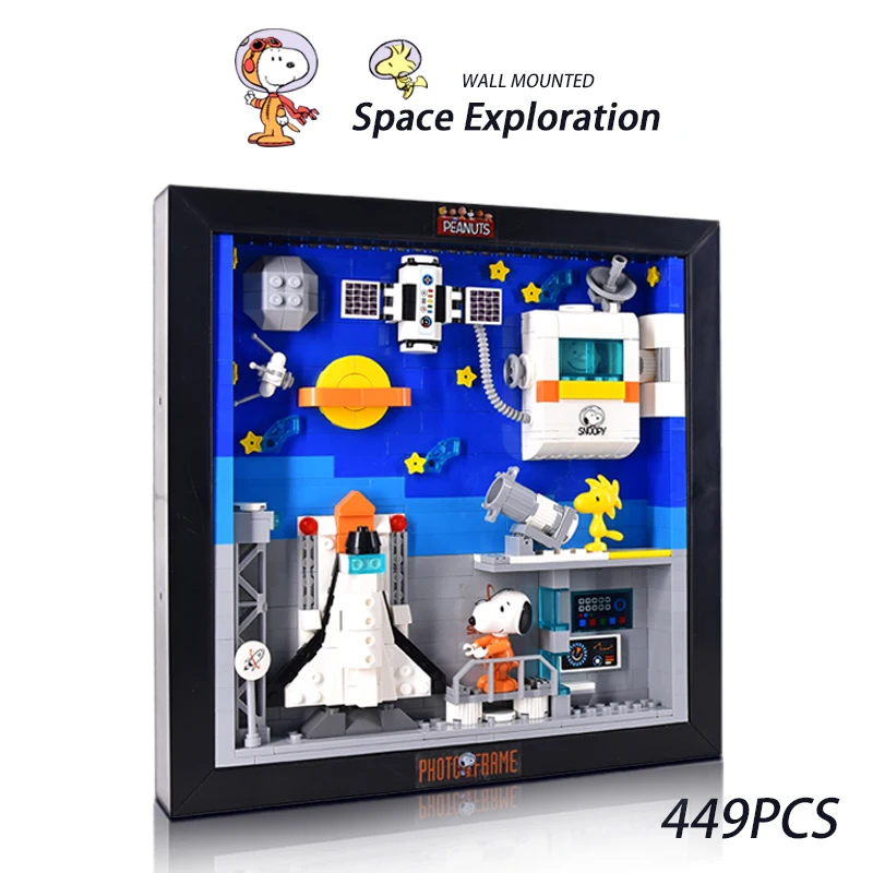 MOC Creative Snoopy figures Login to Space TV Set With Lights Building Blocks Bricks DIY Toys for children Birthday Gifts block stacking milestones Blocks