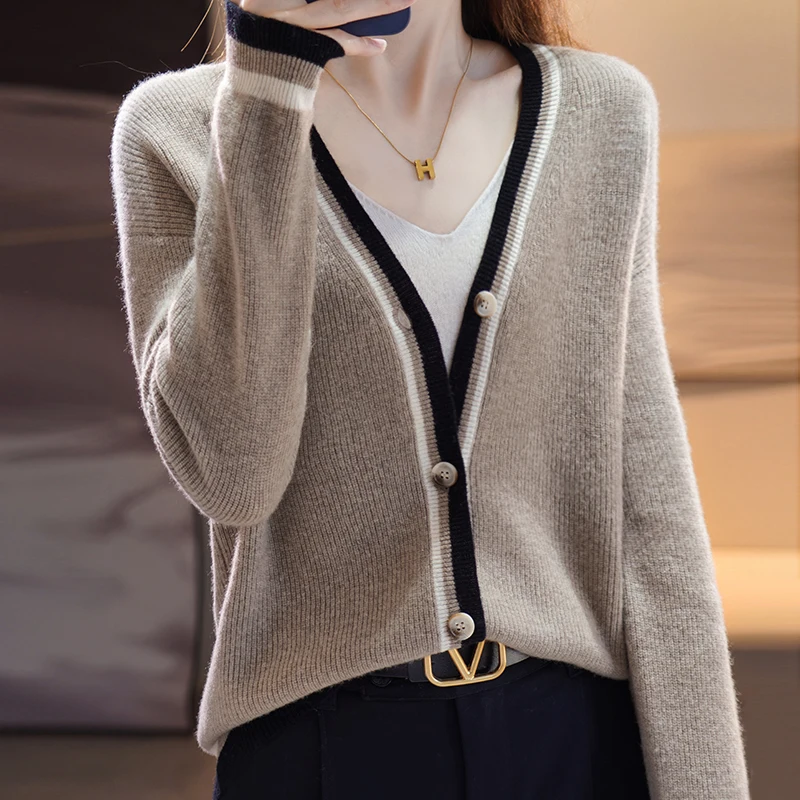 

2023 Autumn And Winter New Fashion Knitted Sweater Ladies V-Neck Cardigan Colorblock 100% Pure Wool High-End Top Loose Sweater