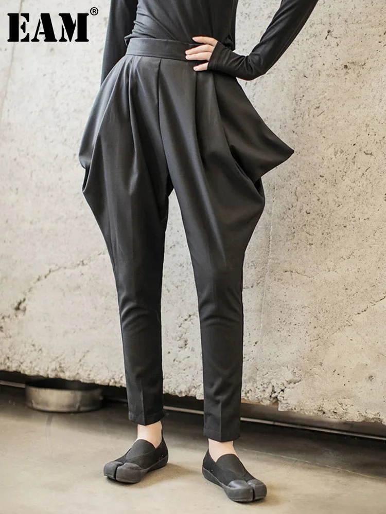 

[EAM] High Waist Black Shaped Personality Casual Pants New Loose Fit Trousers Women Fashion Tide Spring Autumn 2024 1DF5351