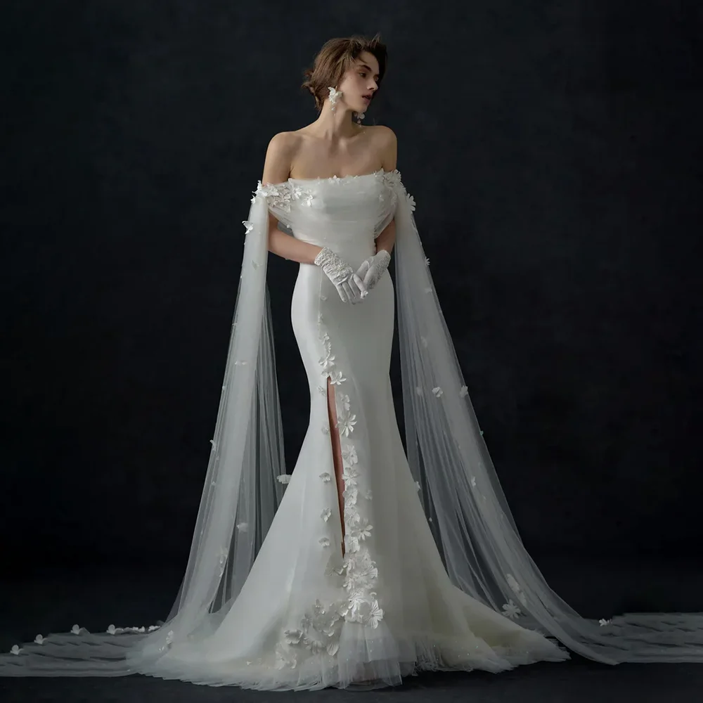 

White Flowers Wedding Dress for Women Elegant Strapless Floral Mermaid Gowns Fashion Sweep Train Floor Length Bride Dress