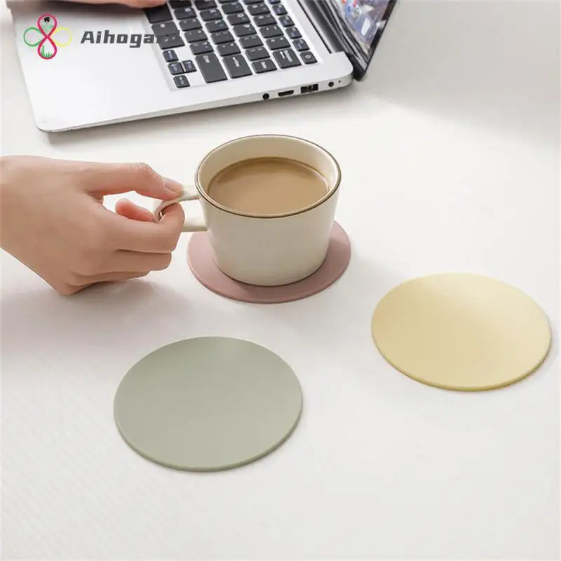 

Adsorption Anti-slip Placemat Anti-scalding On Both Sides Insulation Pads Heat Insulation And Anti-scalding Flexible Silicone