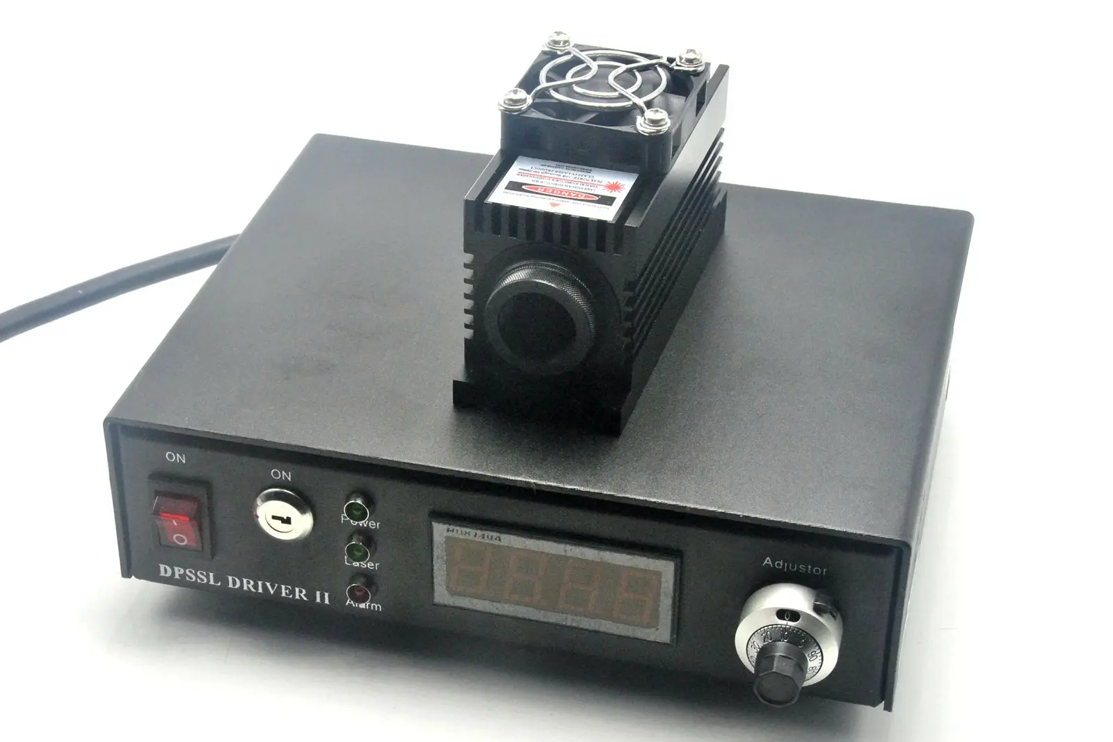 

1064nm 100/600/1000MW Lab Infrared IR Laser Module + TTL/Analog + TEC Cooling + Power Supply