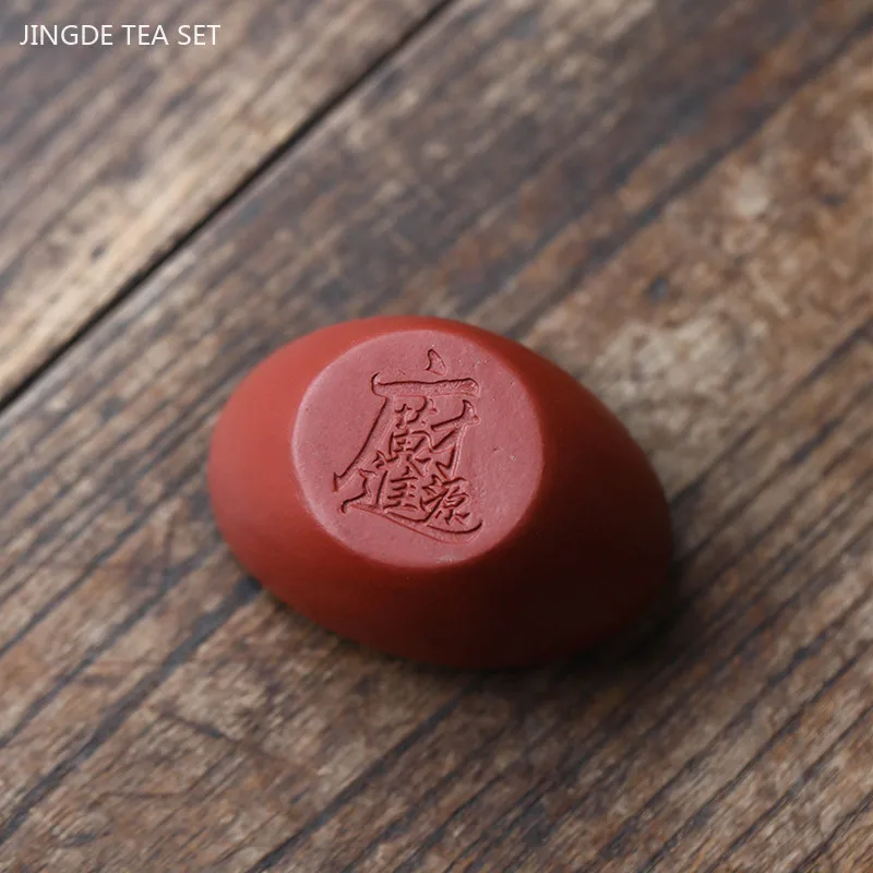 1Pc Yixing Purple Sand Tea Pet Handmade Ingot Model Ornaments Chinese Tea Set Decoration Tea Table Feng Shui Decor Crafts