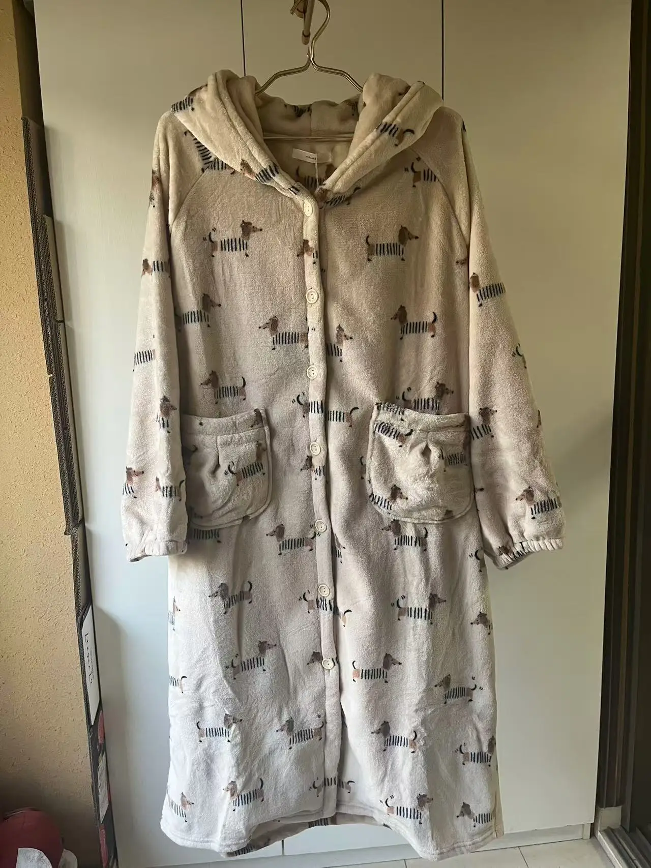 Fall Winter Women's Robe Cute Dachshund Print Fleece Thick Night-robe Nightgown Hooded Pockets Long 39925 women dress women sleepwear sleepwear pajamas