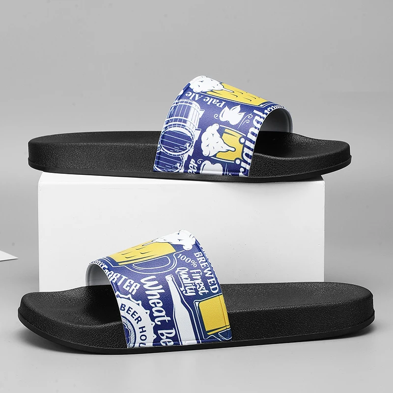 

New Fashion Couple Sandals House Men's Casual Slippers Lightweight Soft Comfortable Trendy All-match Mans Footwear Anti-slip