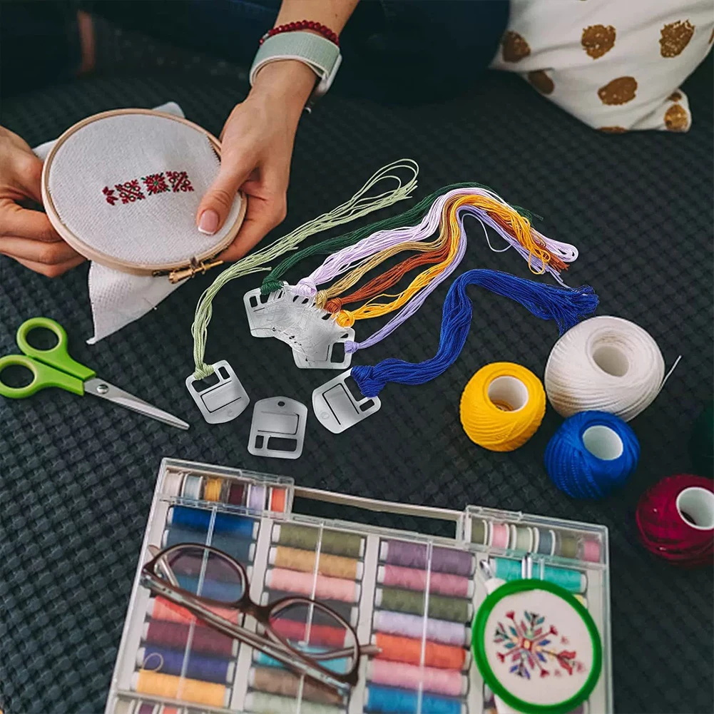 40Pcs Acrylic Cross Stitch Threading Board with Iron Ring DIY Craft Embroidery Thread Holder Clear Winding Boards Floss Bobbins