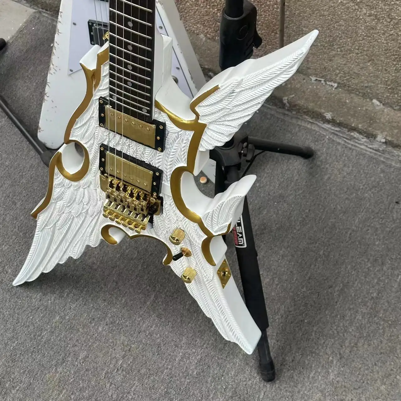 Engraved Angel Wings 6-S Electric Guitar HH White Body with Gold Parts Fast