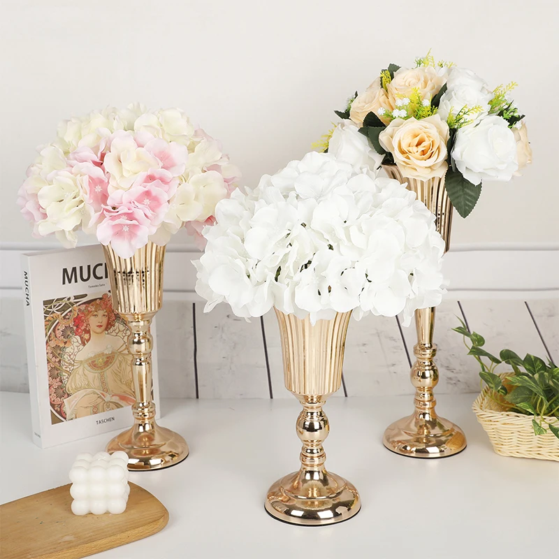 Desktop Metal Centerpieces Vase Flower Holder Gold Color Flower Vase Candle Candlestick Wedding Party Table Ornaments Home Decor 2
