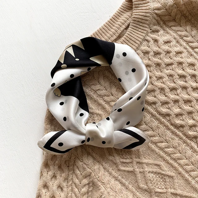 Scarf 100% Silk Bandana Women Square Scarves Wrap Kerchief Mulberry Spring Fashion Luxury High Quality Headband Hijab Shawls 17103-2