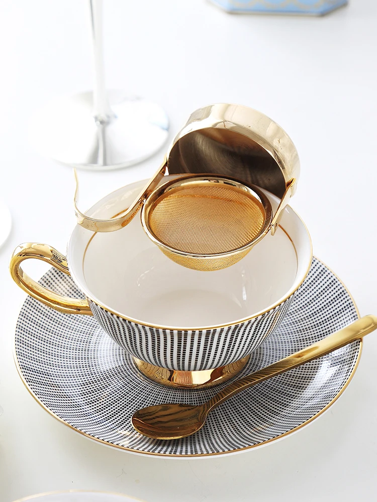 

Bone China Ceramics Tea Coffee Cup Set Gold Rim Vintage European Tea Cup Set Gold Porcelain Luxury Cups Kitchen Supplies
