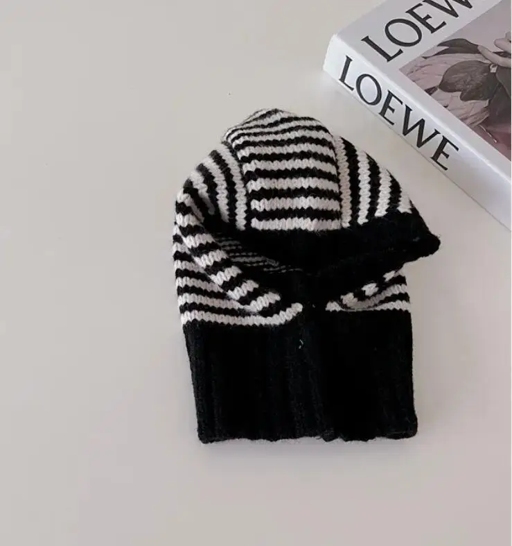 Hooded Scarf Hat 4