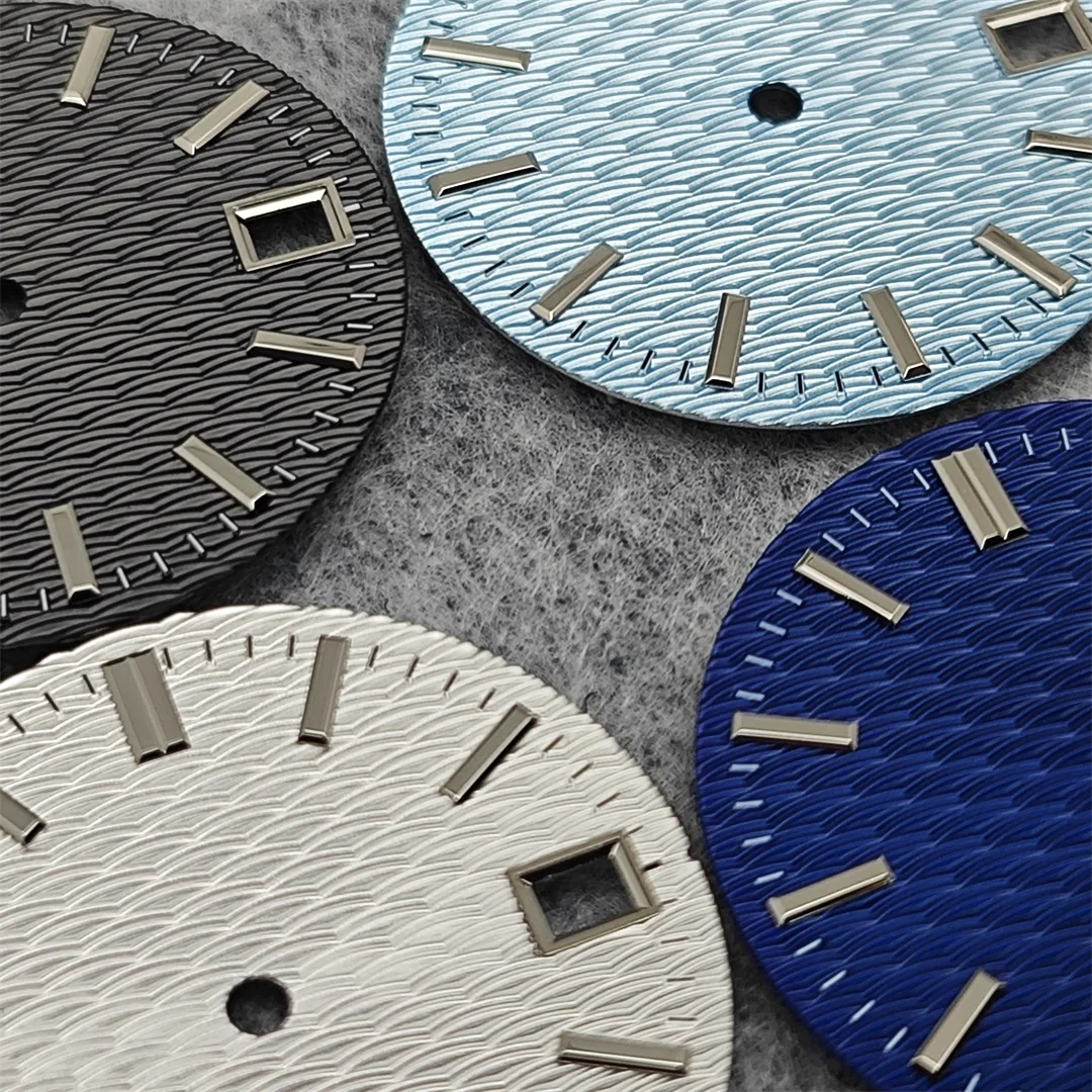 Watch Dial Accessories 28.5mm NH35 Dial Wave Textured Surface No Luminescence for NH35 Movement