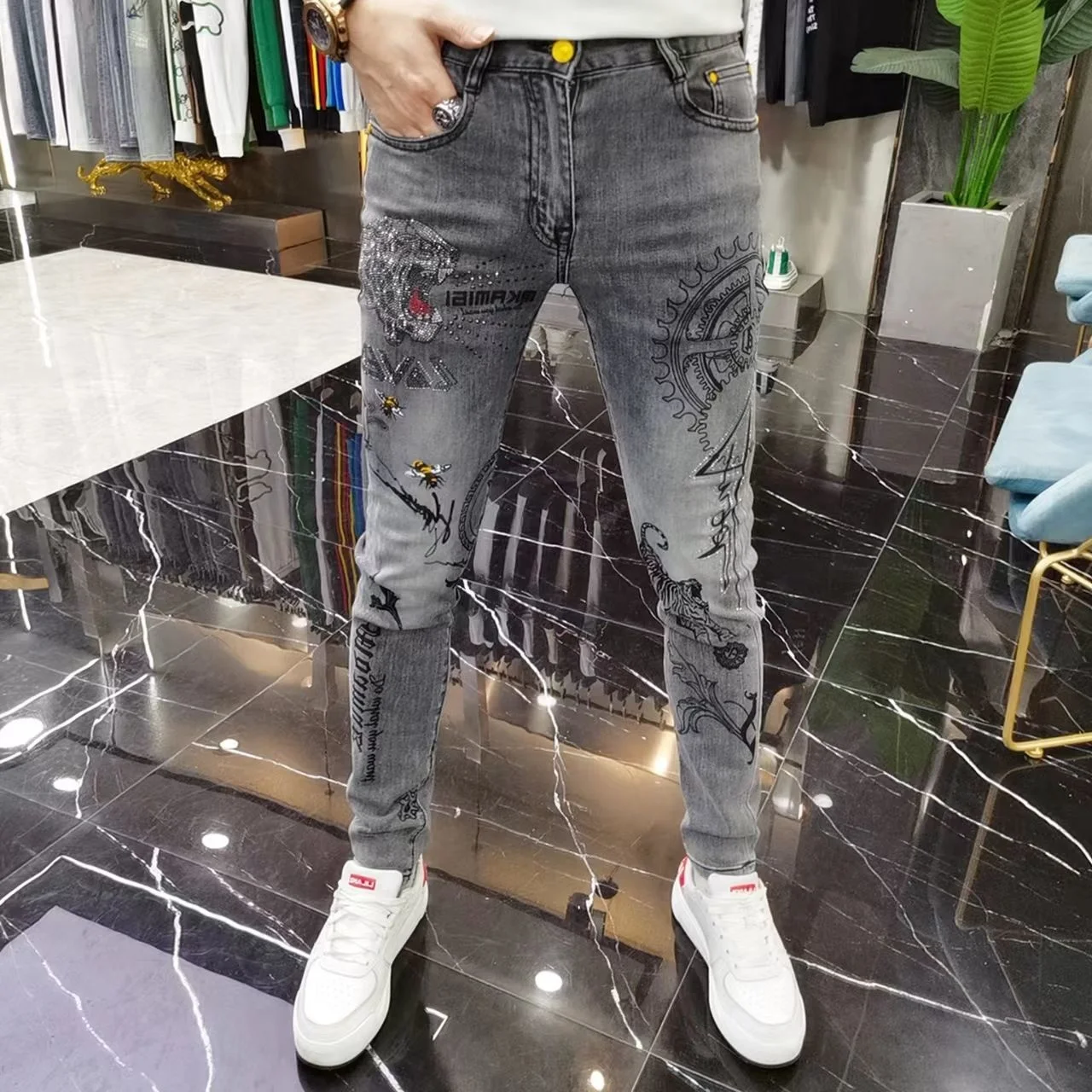 

Tiger Head Rhinestones Jeans Men's Printing Hot Diamond Men Jeans Pants Men Streetwear Skinny Jeans Men Vaqueros Hombre 2022