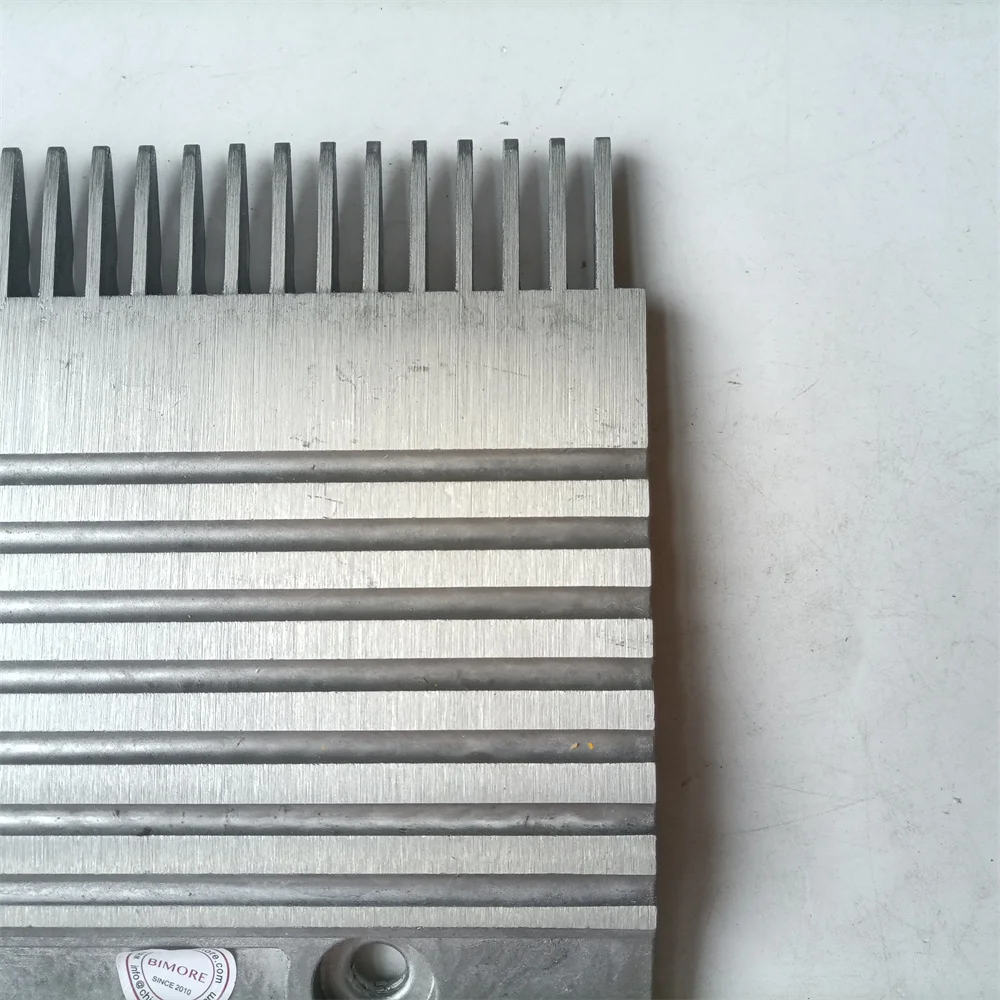 DEE3703288 Escalator Step Comb Plate Aluminum 22T Use for Kone Elevator Escalators Spare Parts Accessory Components Step Combs