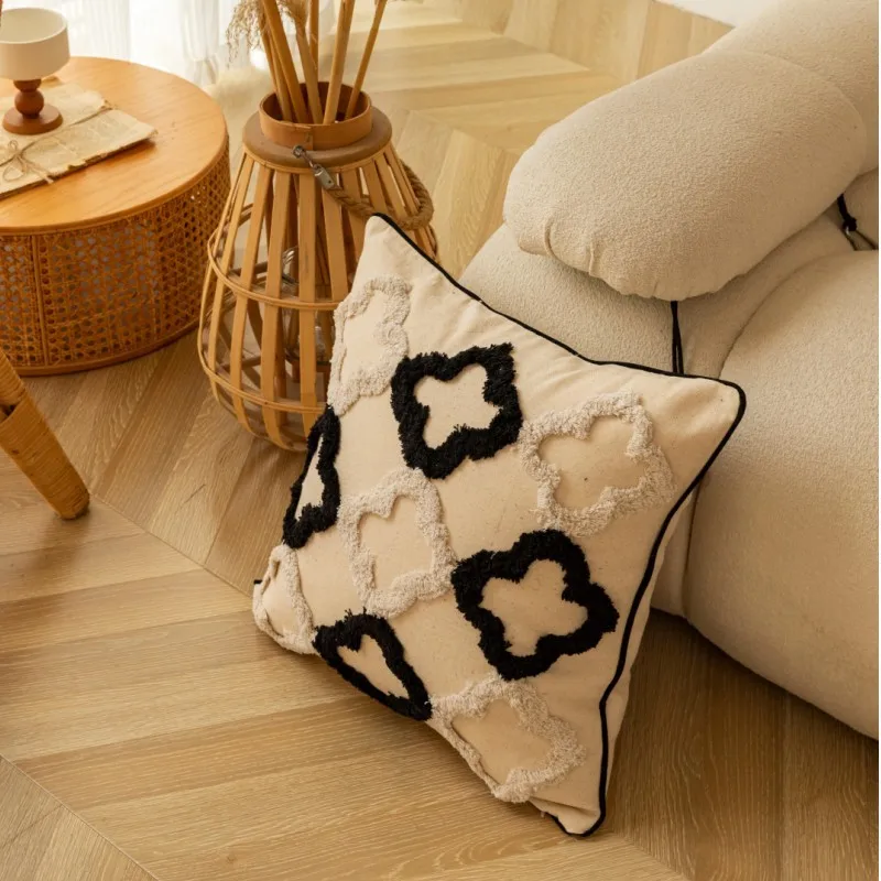 Modern Light Luxury Pillow Home Classic Black and White Checkered Loop Velvet Sofa Pillow Pillow Case Bedroom Cushion Cover